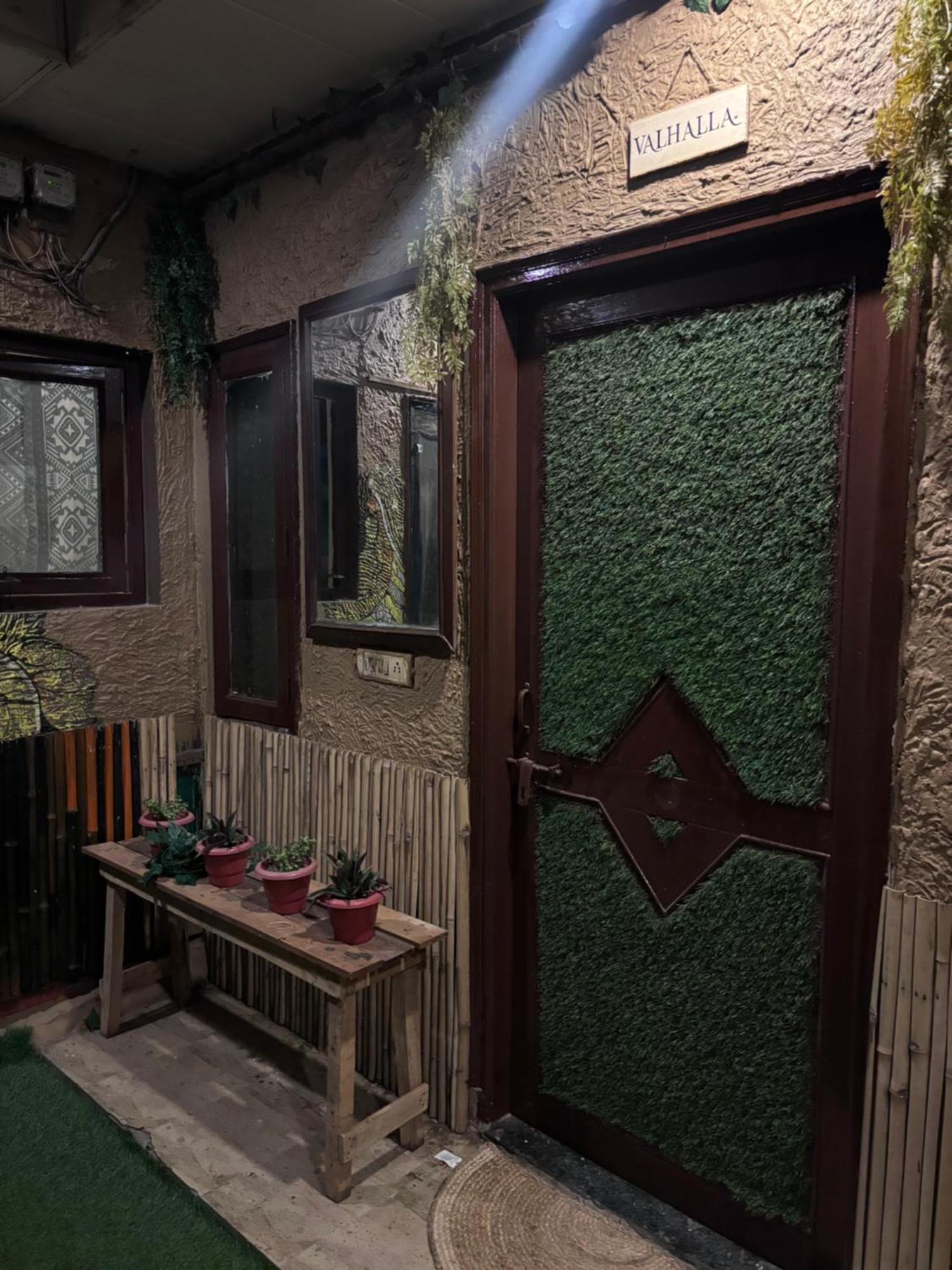 Anavrin Art House Apartment New Delhi Exterior photo