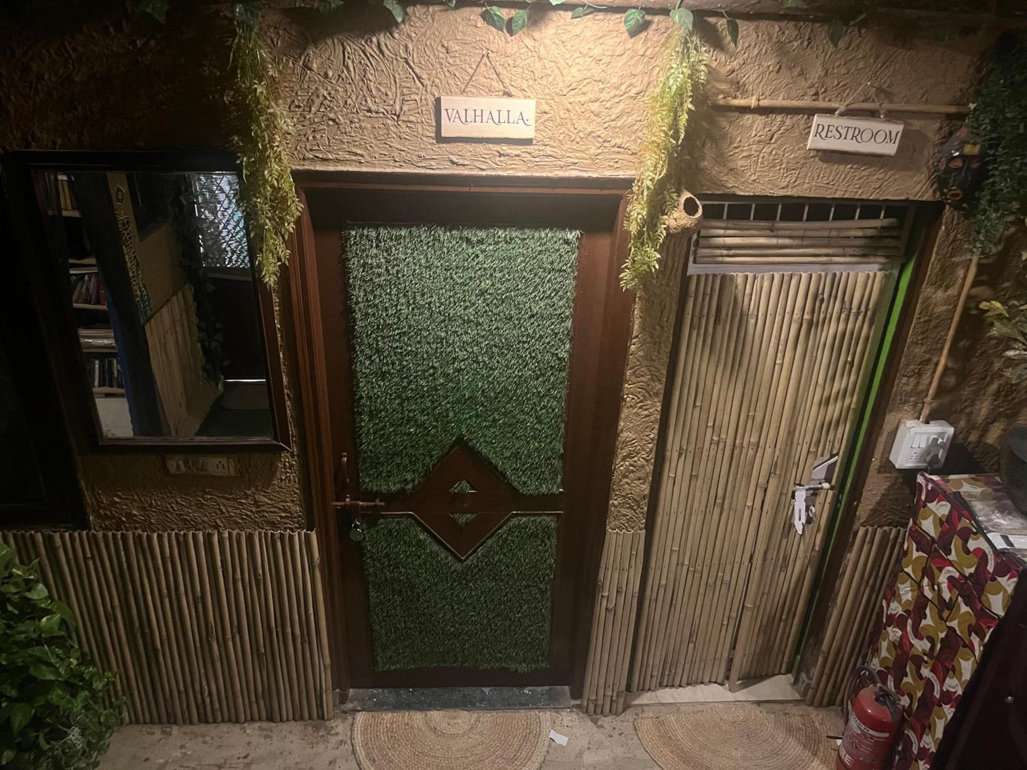 Anavrin Art House Apartment New Delhi Exterior photo